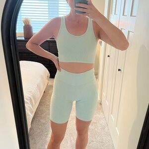 Aerie Bike Short & Tank Set